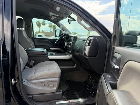 Used 2015 Chevrolet Silverado 2500 LT w/ LT Convenience Package AWD/4WD image 28