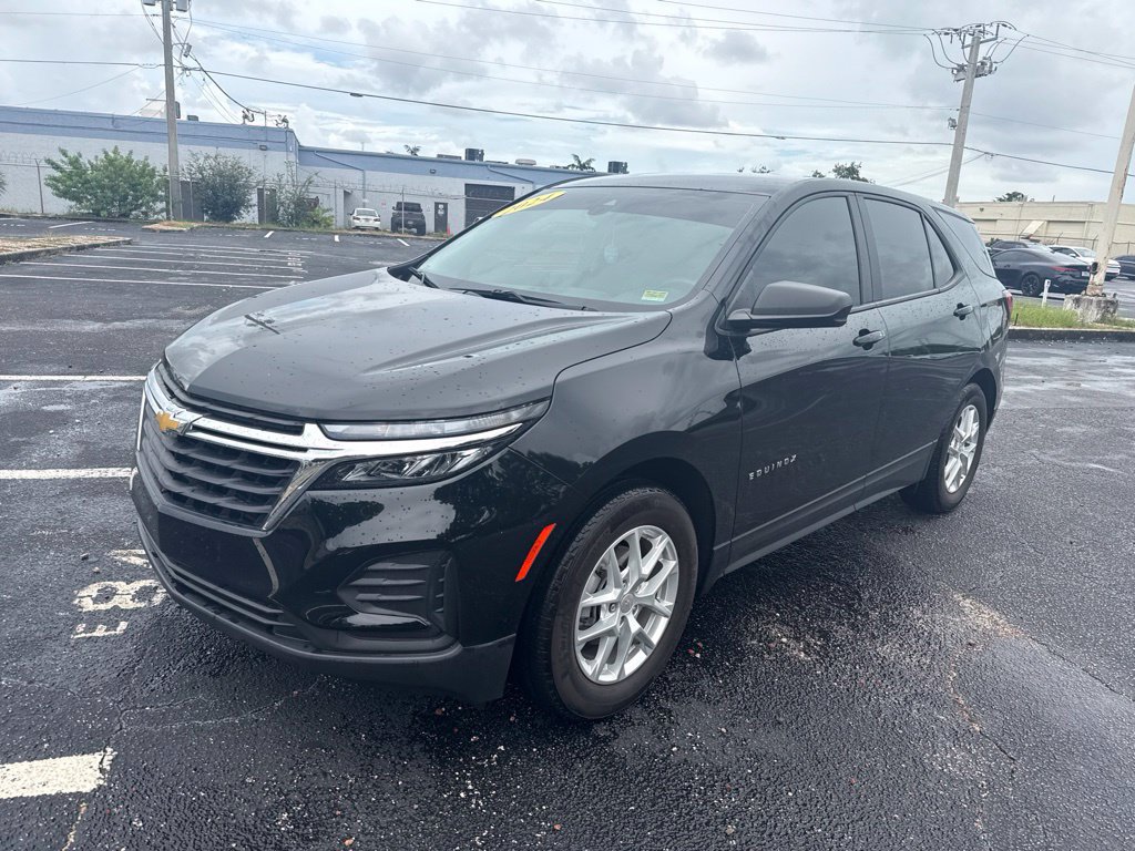 Used 2024 Chevrolet Equinox LS w/ LS Convenience Package FWD image 6