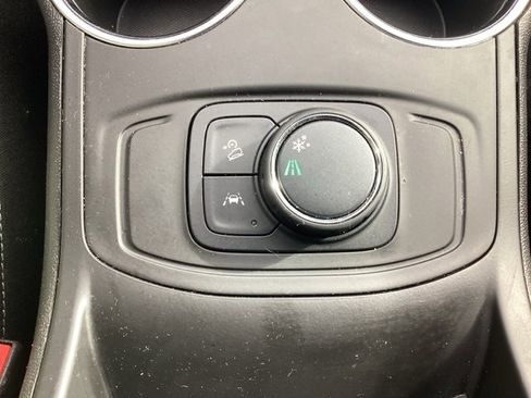 Used 2024 GMC Terrain SLE image 29