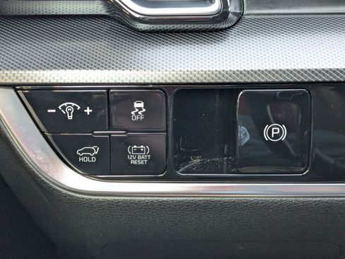 Used 2025 Kia Sportage SX Prestige AWD/4WD image 21