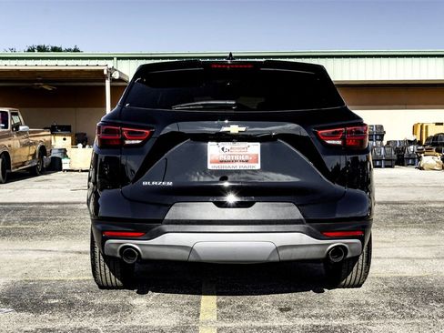 Used 2025 Chevrolet Blazer LT image 6