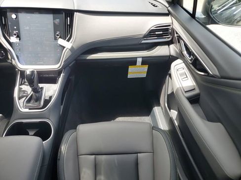 New 2025 Subaru Outback Onyx Edition w/ Popular Package #2 image 19