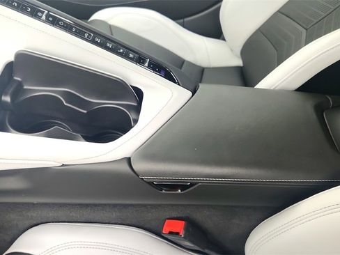 Certified 2024 Chevrolet Corvette Stingray Preferred Cpe w/ 2LT image 20