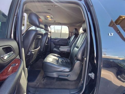 Used 2011 Chevrolet Suburban LT w/ Regional Value Package image 25