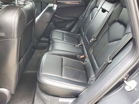 Used 2024 Porsche Macan w/ Premium Plus Package image 32