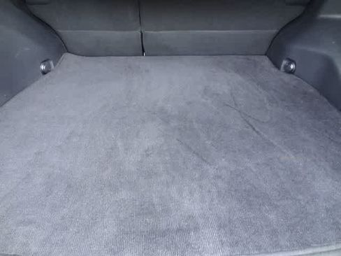 Used 2024 Toyota RAV4 XLE AWD/4WD image 9