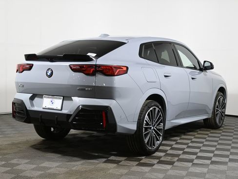 New 2026 BMW X2 xDrive28i w/ Technology Package image 7