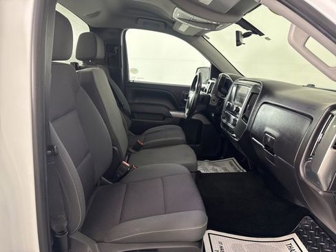 Used 2018 Chevrolet Silverado 1500 LT w/ LT Convenience Package image 11