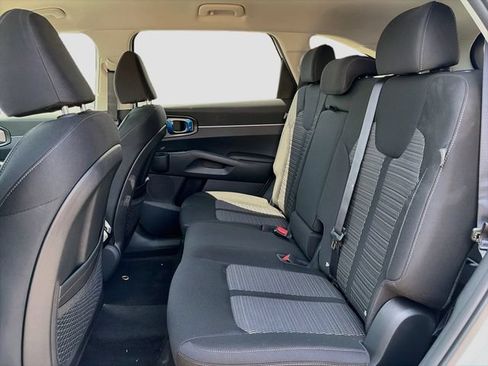New 2026 Kia Sorento LX FWD image 22