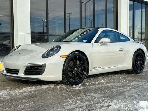 Used 2018 Porsche 911 Carrera image 5