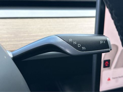 Used 2023 Tesla Model 3 Standard Range image 27