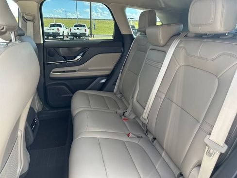 Used 2024 Lincoln Corsair FWD image 20