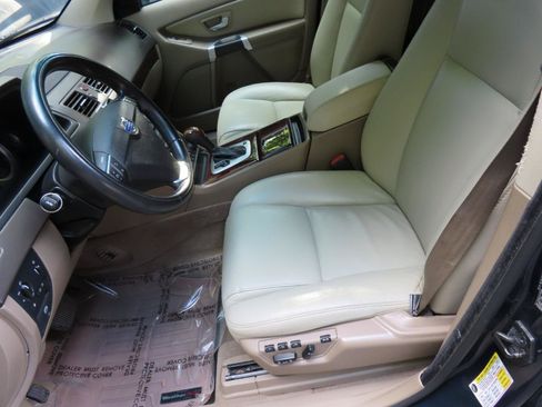 Used 2014 Volvo XC90 3.2 AWD/4WD image 11