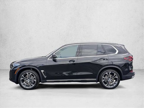 Used 2026 BMW X5 xDrive40i AWD/4WD image 9