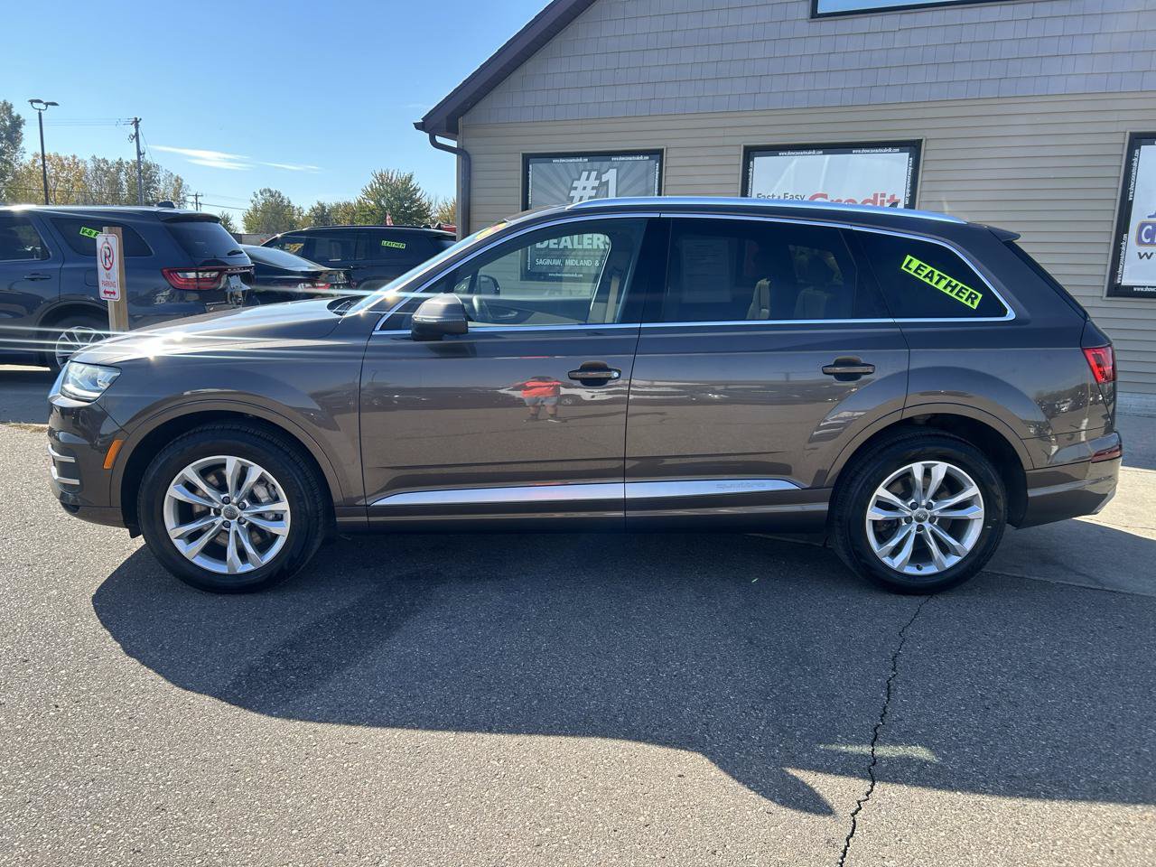 Used 2017 Audi Q7 3.0T Premium Plus w/ Premium Plus Package AWD/4WD image 8