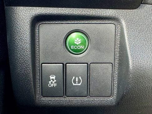 Used 2020 Honda HR-V Sport image 24