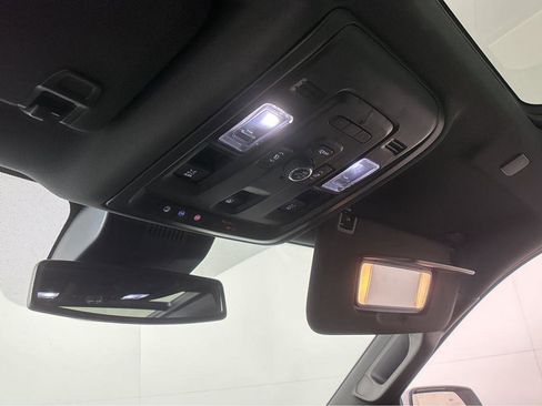 Used 2024 GMC Yukon AT4 image 28