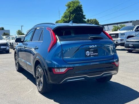 Certified 2023 Kia Niro Wind w/ Wind Preserve Package FWD image 9