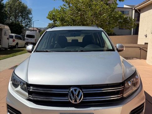 Used 2015 Volkswagen Tiguan S FWD image 6
