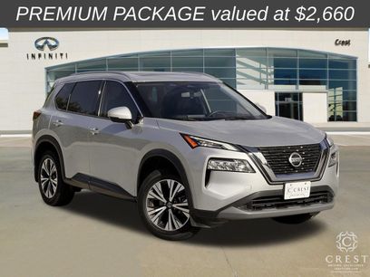 Used 2021 Nissan Rogue SV w/ Premium Package