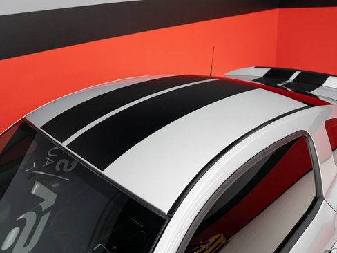 Used 2013 Ford Mustang Shelby GT500 RWD image 28