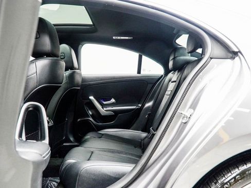 Used 2025 Mercedes-Benz CLA 250 image 34