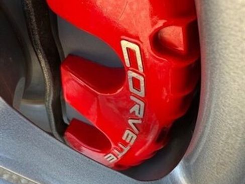 Used 2001 Chevrolet Corvette Z06 w/ Memory Pkg RWD image 19
