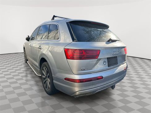Used 2017 Audi Q7 3.0T Premium Plus image 3