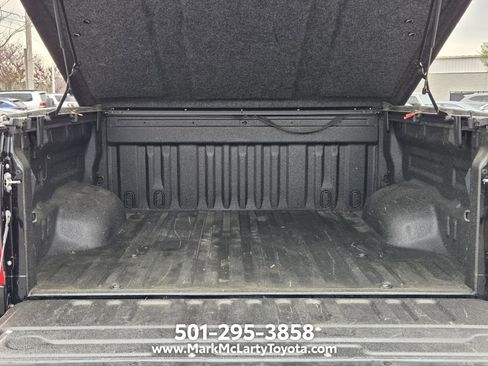 Used 2020 Toyota Tundra SR5 RWD image 9
