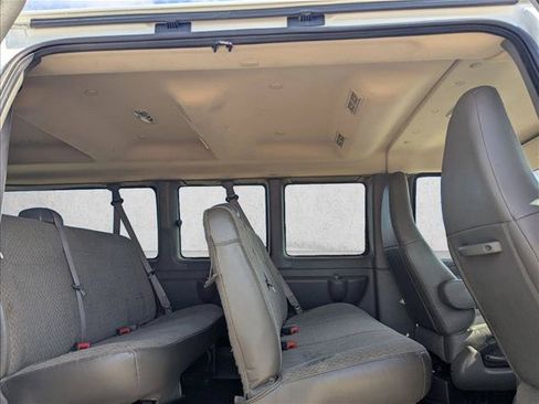 Used 2023 GMC Savana 3500 LS RWD image 14