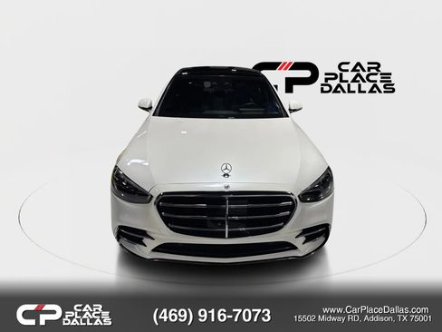 Used 2022 Mercedes-Benz S 500 4MATIC w/ AMG Line Package image 3