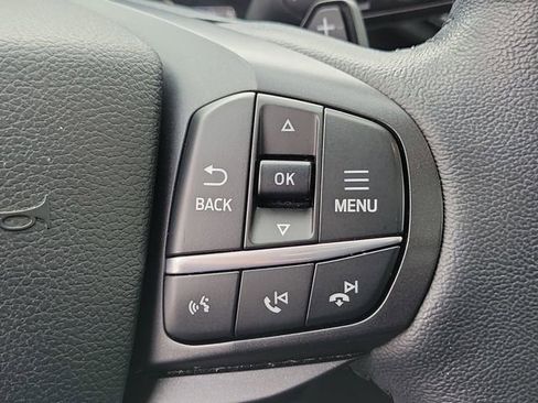 Used 2020 Ford Explorer XLT w/ Equipment Group 202A AWD/4WD image 21