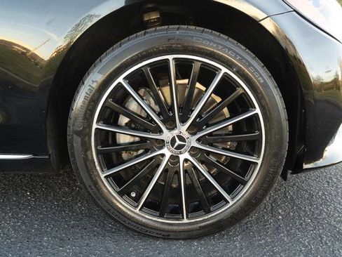 Used 2020 Mercedes-Benz C 300 4MATIC Sedan image 40