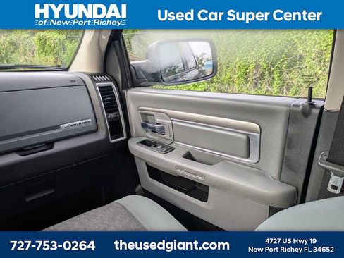 Used 2019 RAM 1500 Big Horn RWD image 20