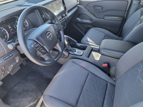 New 2026 Nissan Frontier SV image 8