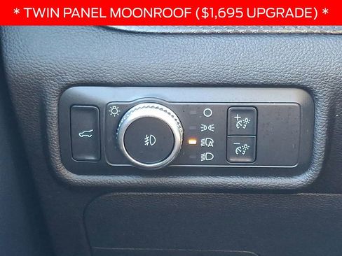 Certified 2022 Ford Explorer ST-Line w/ Class IV Trailer Tow Package image 26