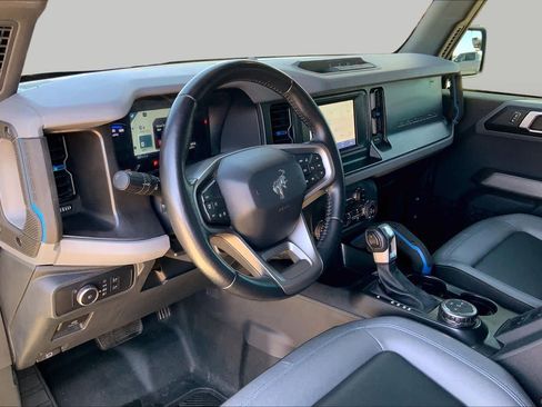 Used 2022 Ford Bronco Black Diamond AWD/4WD image 17