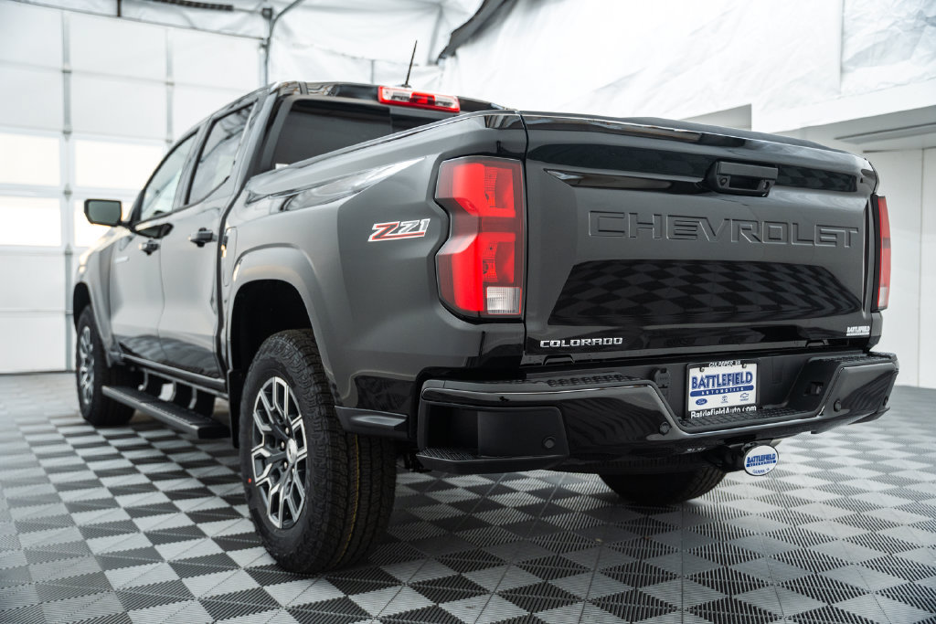 New 2026 Chevrolet Colorado Z71 w/ Technology Package AWD/4WD image 7