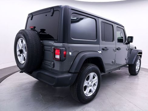 Used 2022 Jeep Wrangler Unlimited Sport image 13