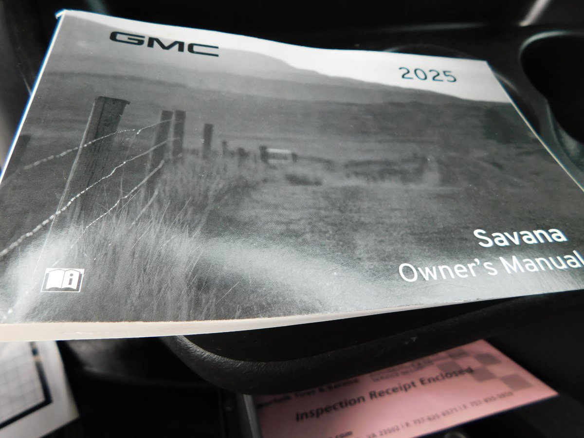 Used 2025 GMC Savana 2500 w/ Driver Convenience Package RWD image 18