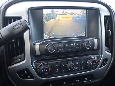 Used 2017 GMC Sierra 1500 SLT w/ SLT Premium Package AWD/4WD image 20