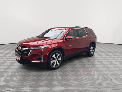 Certified 2023 Chevrolet Traverse LT w/ LT Premium Package image 42