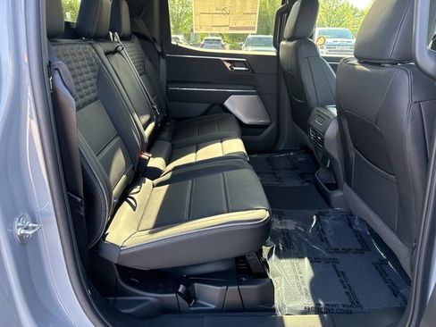 New 2024 GMC Sierra EV Denali image 25