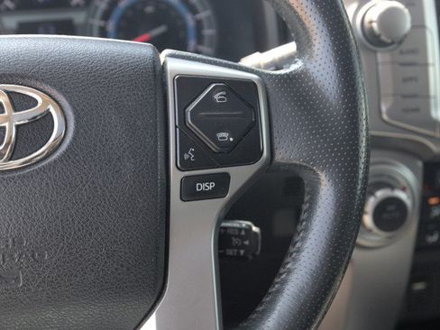Used 2014 Toyota 4Runner Limited AWD/4WD image 21