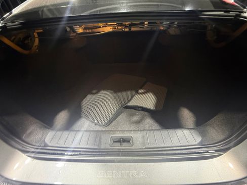 Certified 2023 Nissan Sentra S image 34