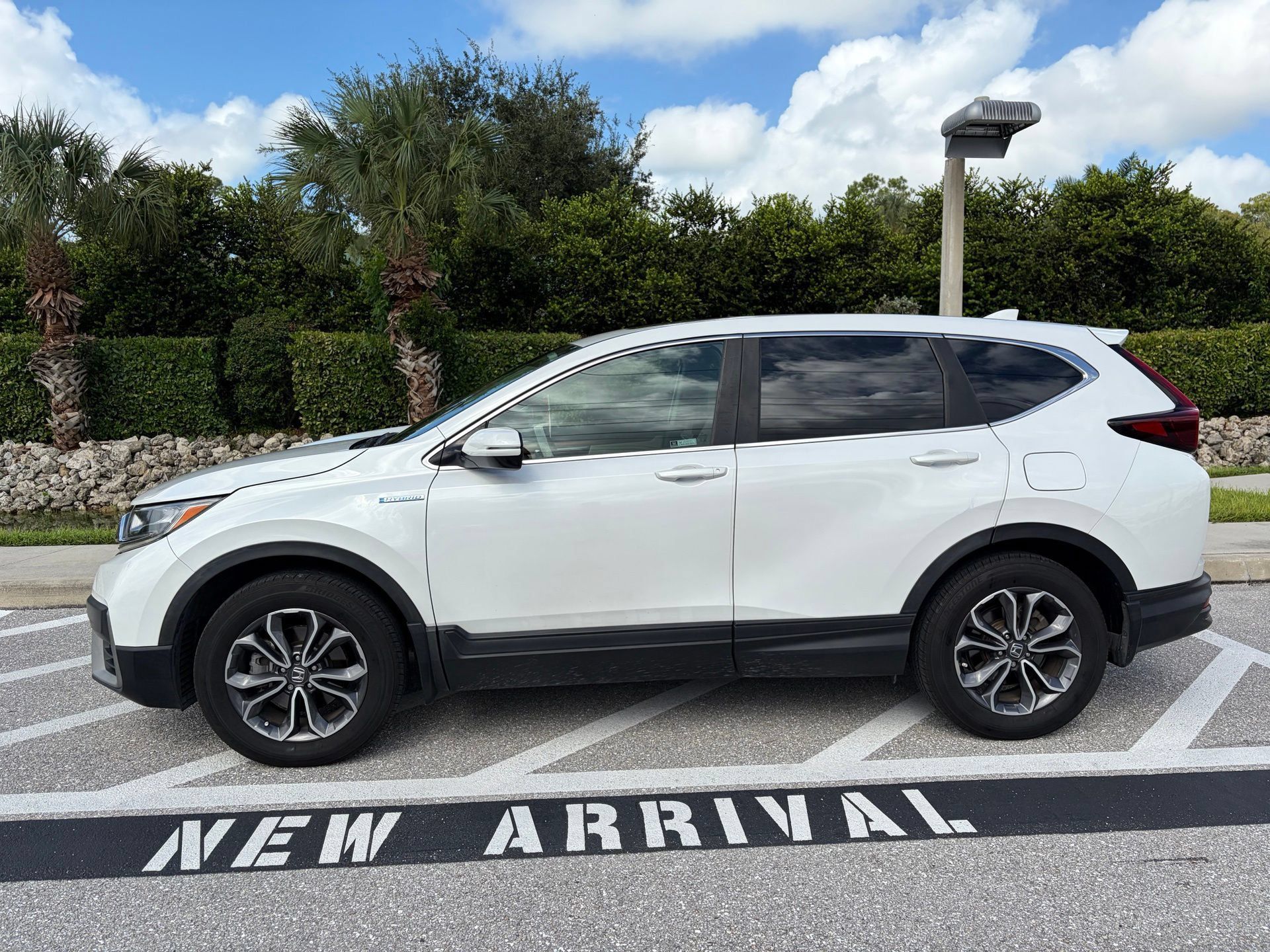 Used 2022 Honda CR-V EX-L image 10