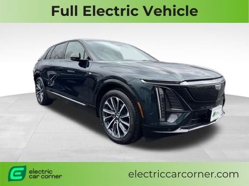 Used 2024 Cadillac Lyriq Sport image 1