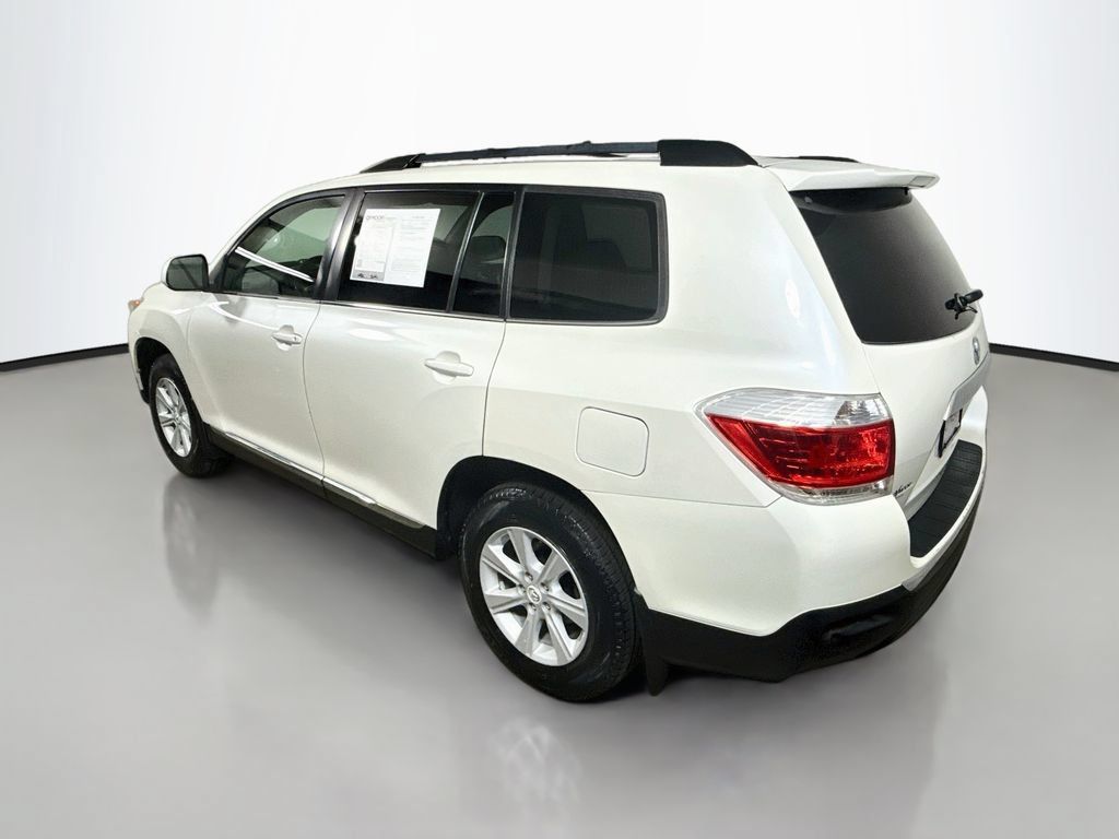Used 2013 Toyota Highlander SE AWD/4WD image 5