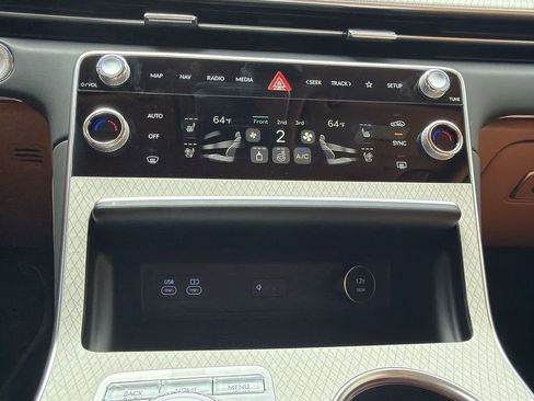 New 2026 Genesis GV80 3.5T Prestige AWD/4WD image 17