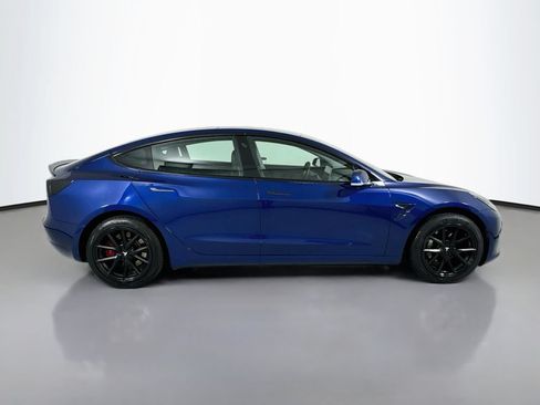 Used 2020 Tesla Model 3 Standard Range RWD image 8